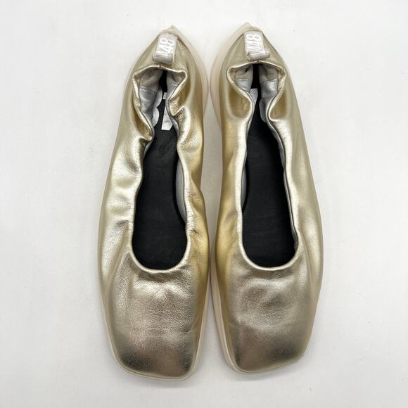 P448 Bella Ballet Flat Womens 7.5 Gold Metallic Leather Square Toe Travel Casual - Picture 3 of 12